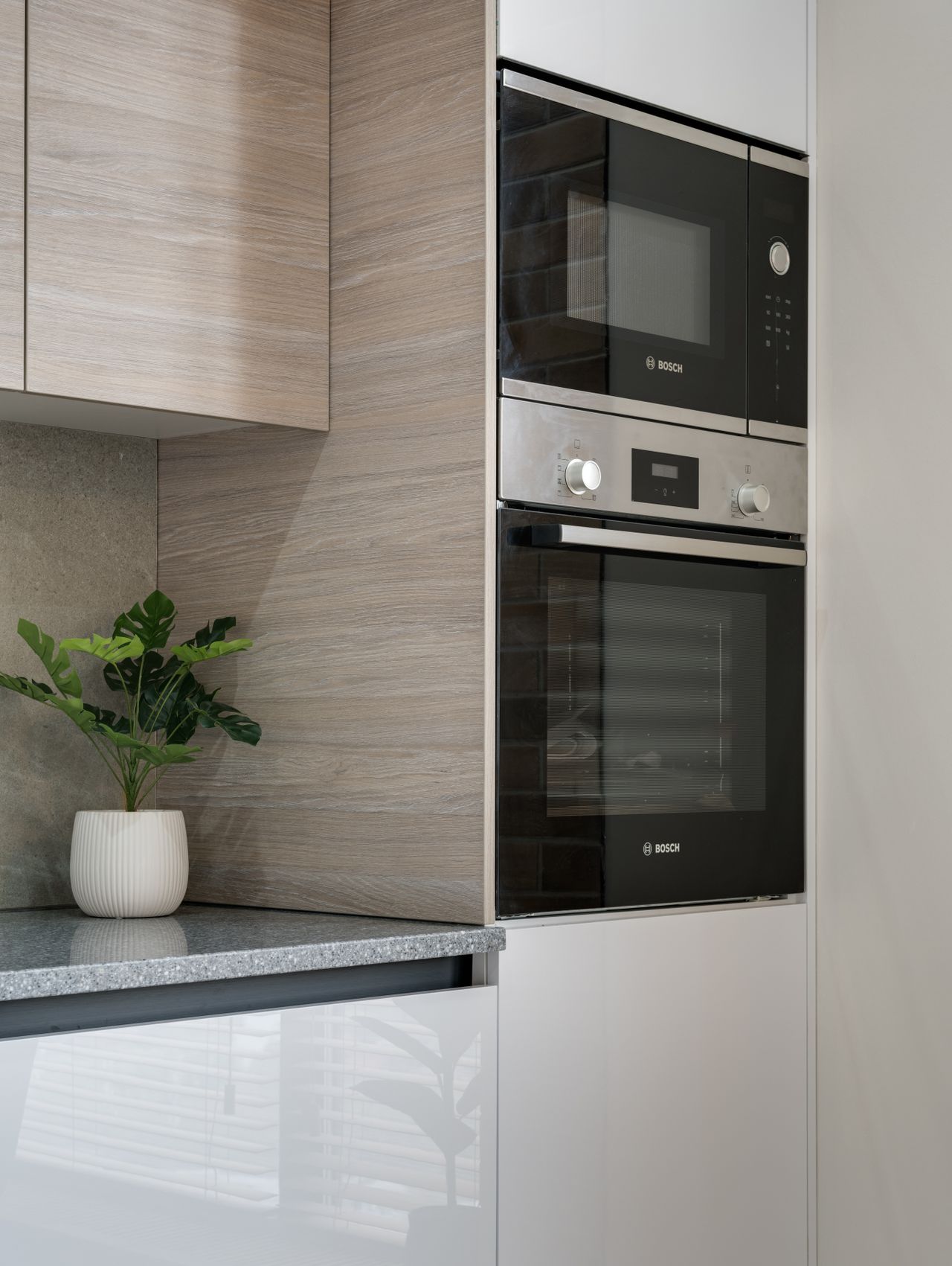 Built-in oven service